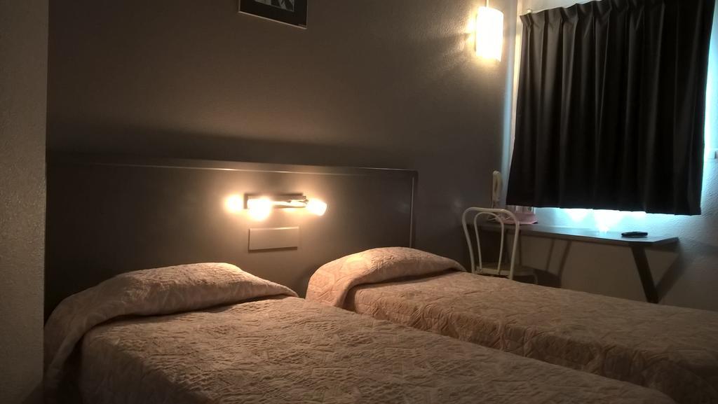 Riv'Hotel Maleville 객실 사진